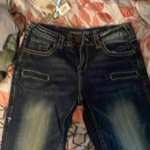 Cowgirl Tuff Jeans 37 length 28 waist